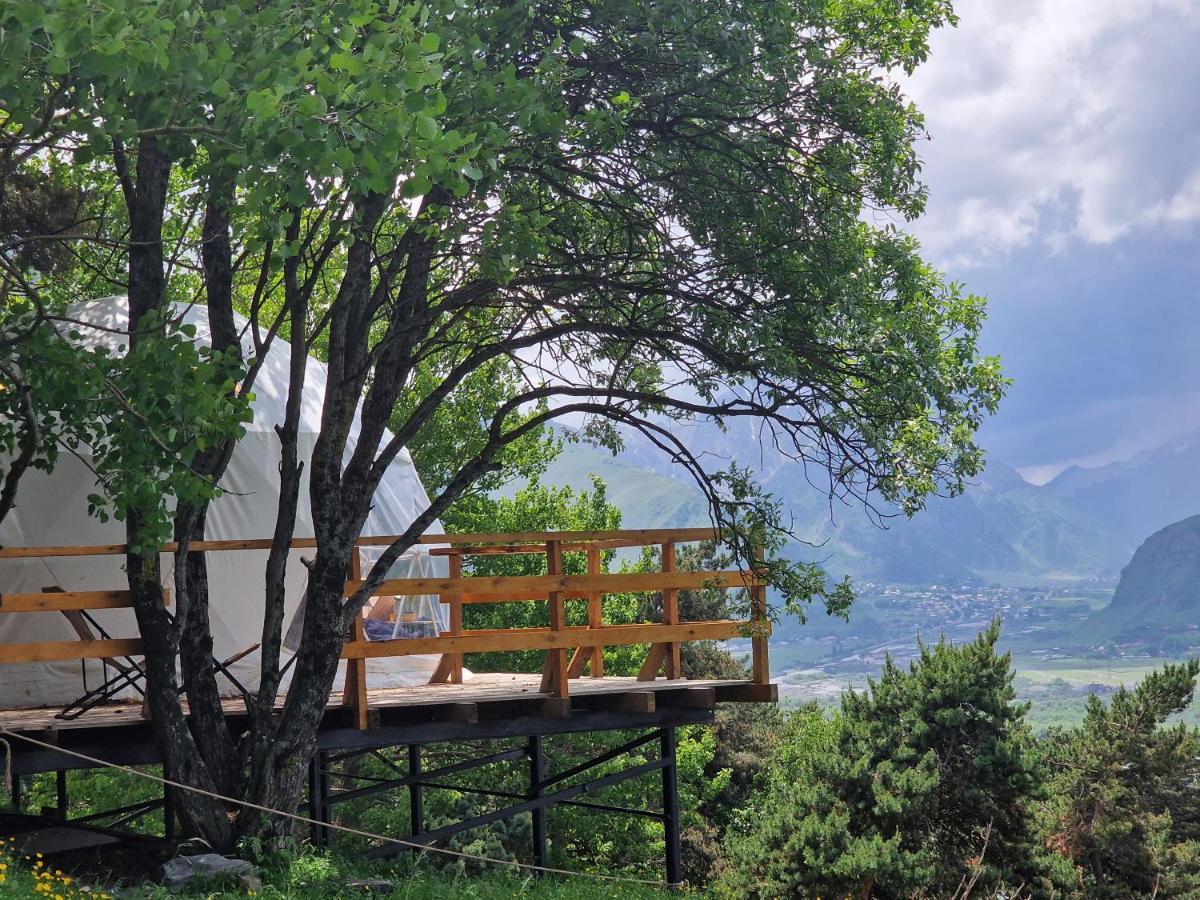 Hotel Elia Glamping Kazbegi Esterno foto