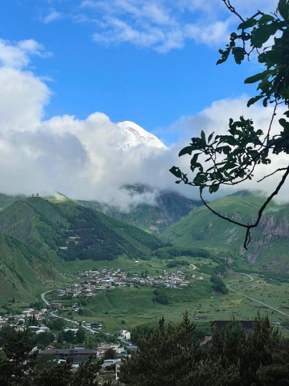 Hotel Elia Glamping Kazbegi Esterno foto